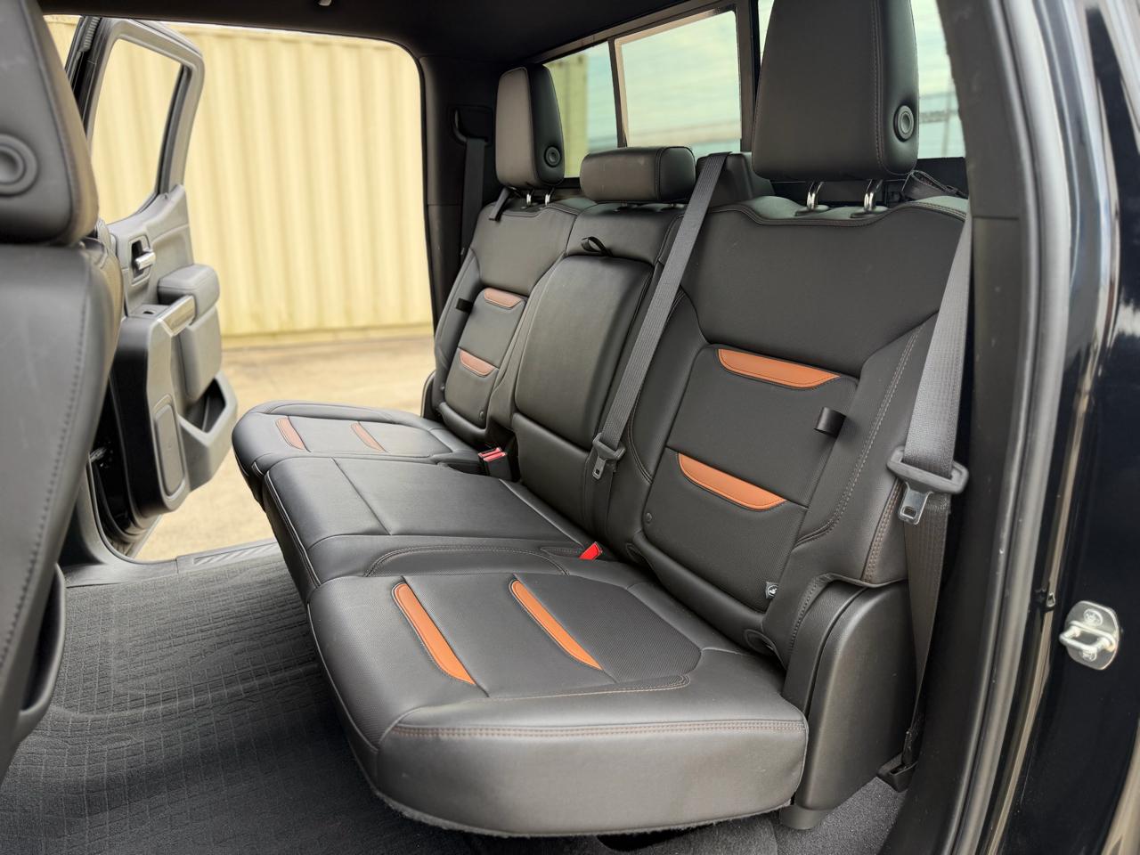 GMC Sierra 1500 AT4 Crew Cab Long Box 4WD 2019