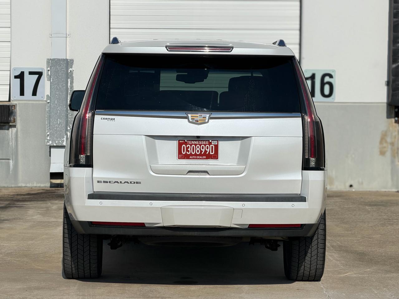 Cadillac Escalade Platinum 4WD 2016
