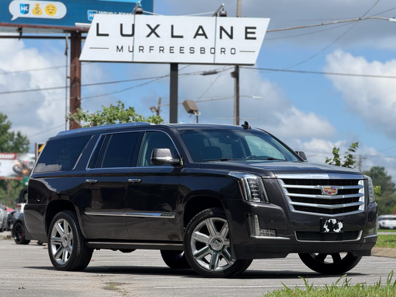 Cadillac Escalade ESV Premium 4WD 2016