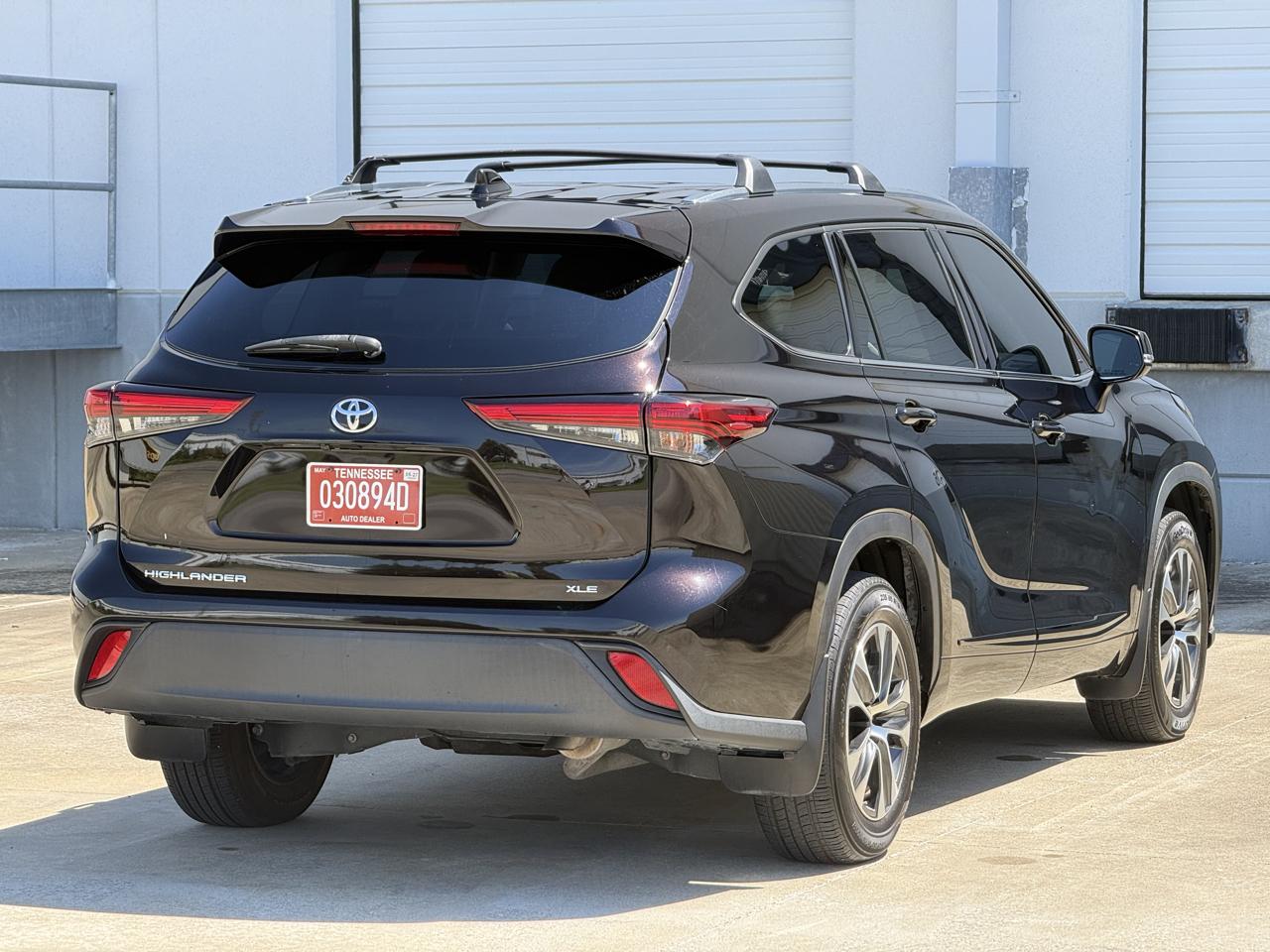 Toyota Highlander XLE FWD V6 2021