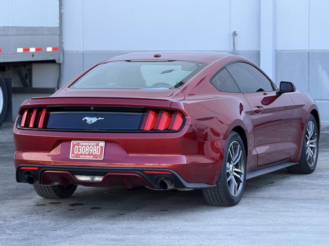 Ford Mustang EcoBoost Coupe 2017