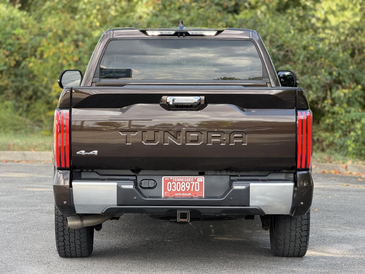 Toyota Tundra Limited CrewMax 4WD Long Bed 2022