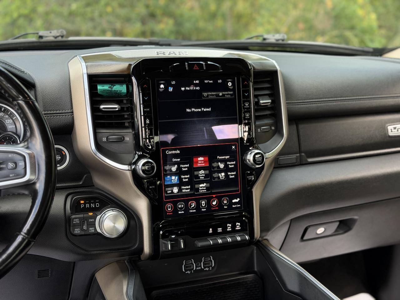 RAM 1500 Laramie Crew Cab SWB 4WD 2021