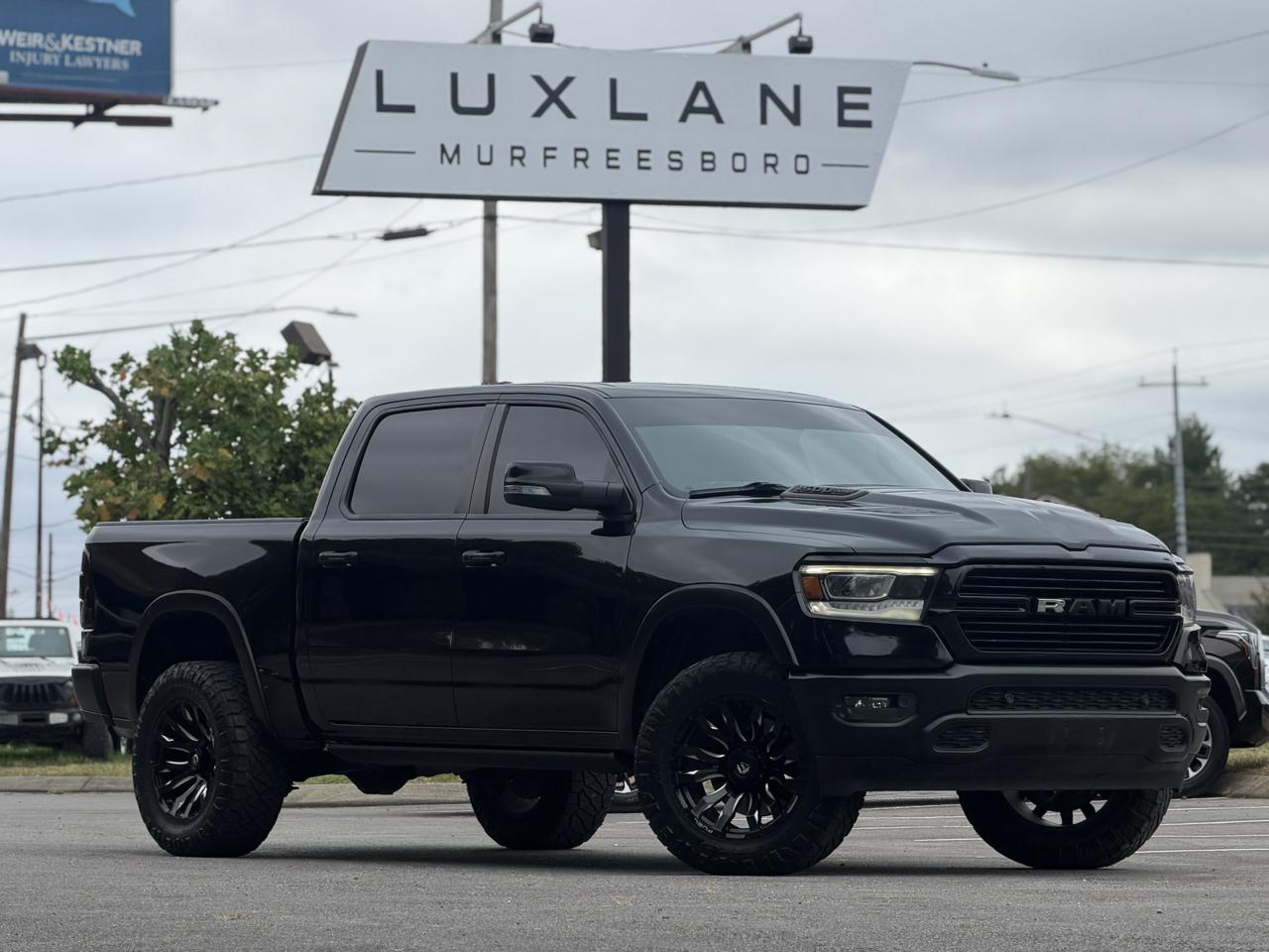 RAM 1500 Laramie Crew Cab SWB 4WD 2020