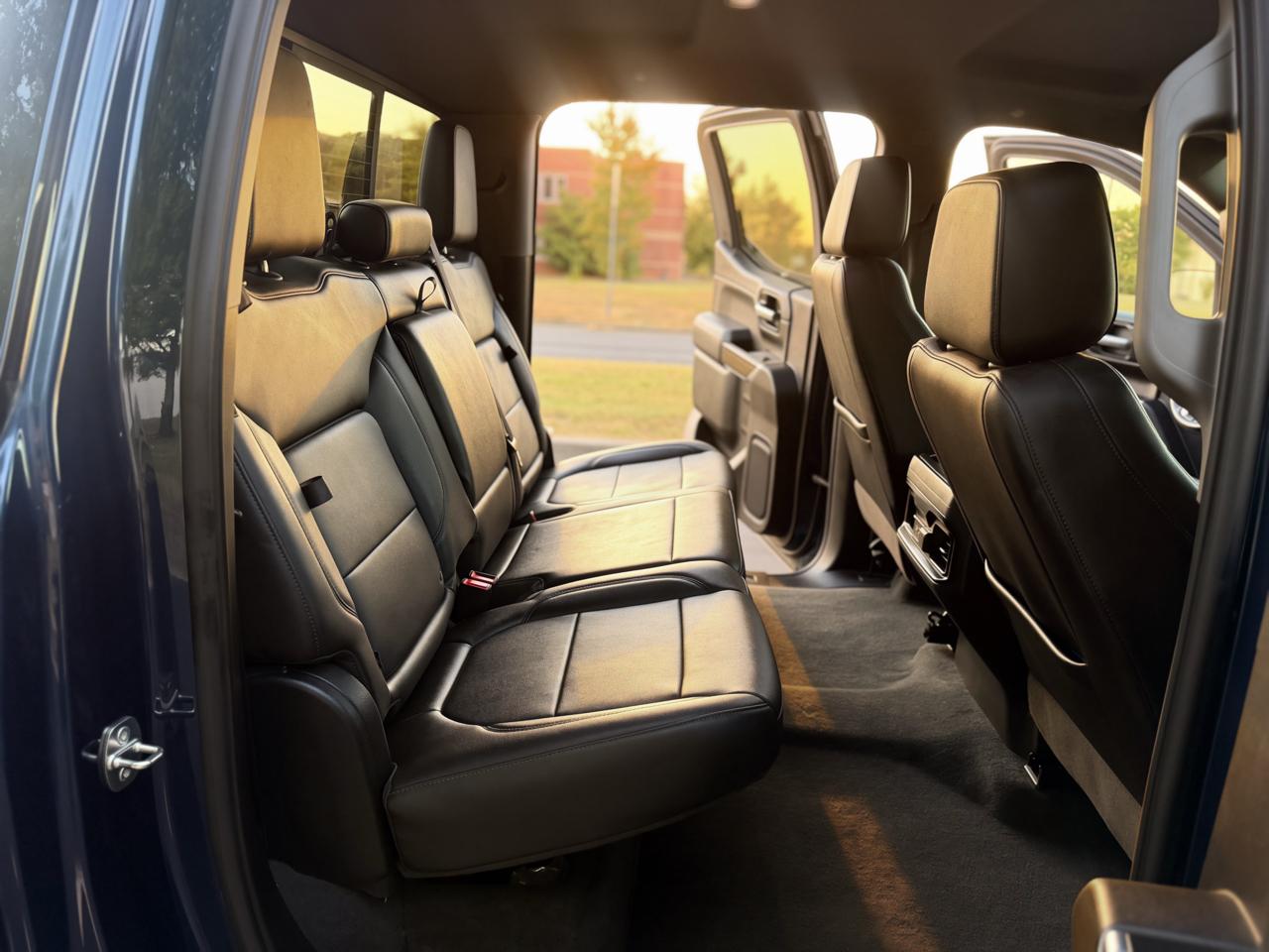 Chevrolet Silverado 1500 4WD Crew Cab 157" RST 2020