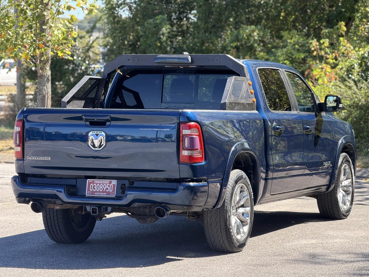 RAM 1500 Laramie Crew Cab SWB 4WD 2021