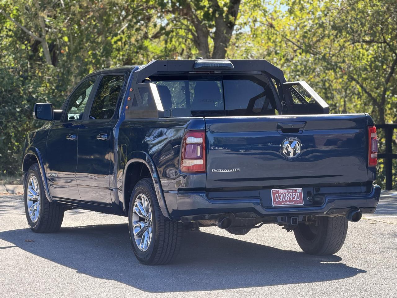 RAM 1500 Laramie Crew Cab SWB 4WD 2021