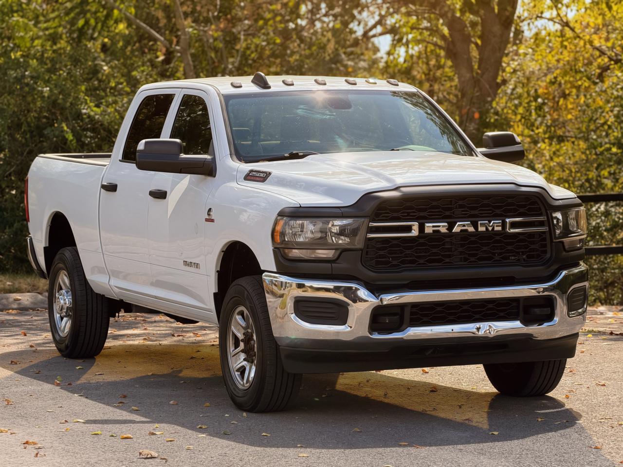 RAM 2500 Tradesman Crew Cab SWB 4WD 2022