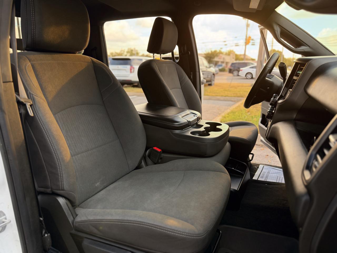 RAM 2500 Tradesman Crew Cab SWB 4WD 2022