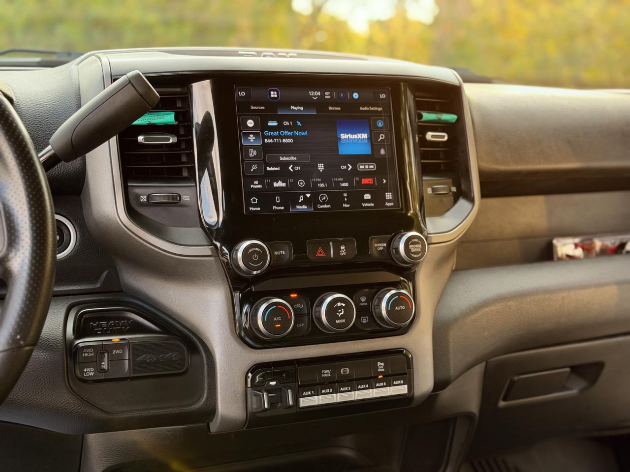 RAM 2500 Tradesman Crew Cab SWB 4WD 2022