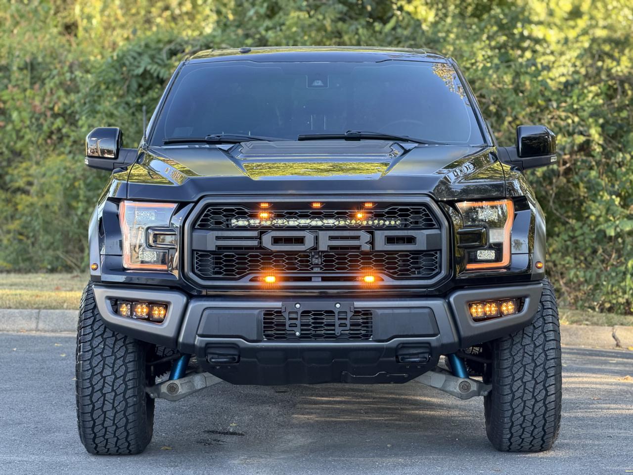 Ford F-150 Raptor 4WD SuperCrew 5.5' Box 2017