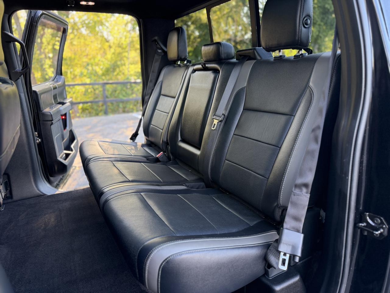 Ford F-150 Raptor 4WD SuperCrew 5.5' Box 2017
