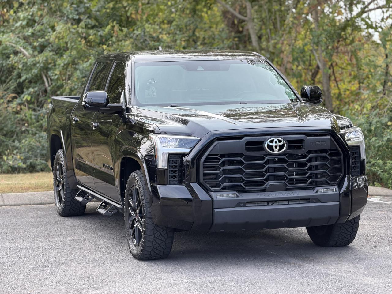 Toyota Tundra SR5 CrewMax 4WD 2023