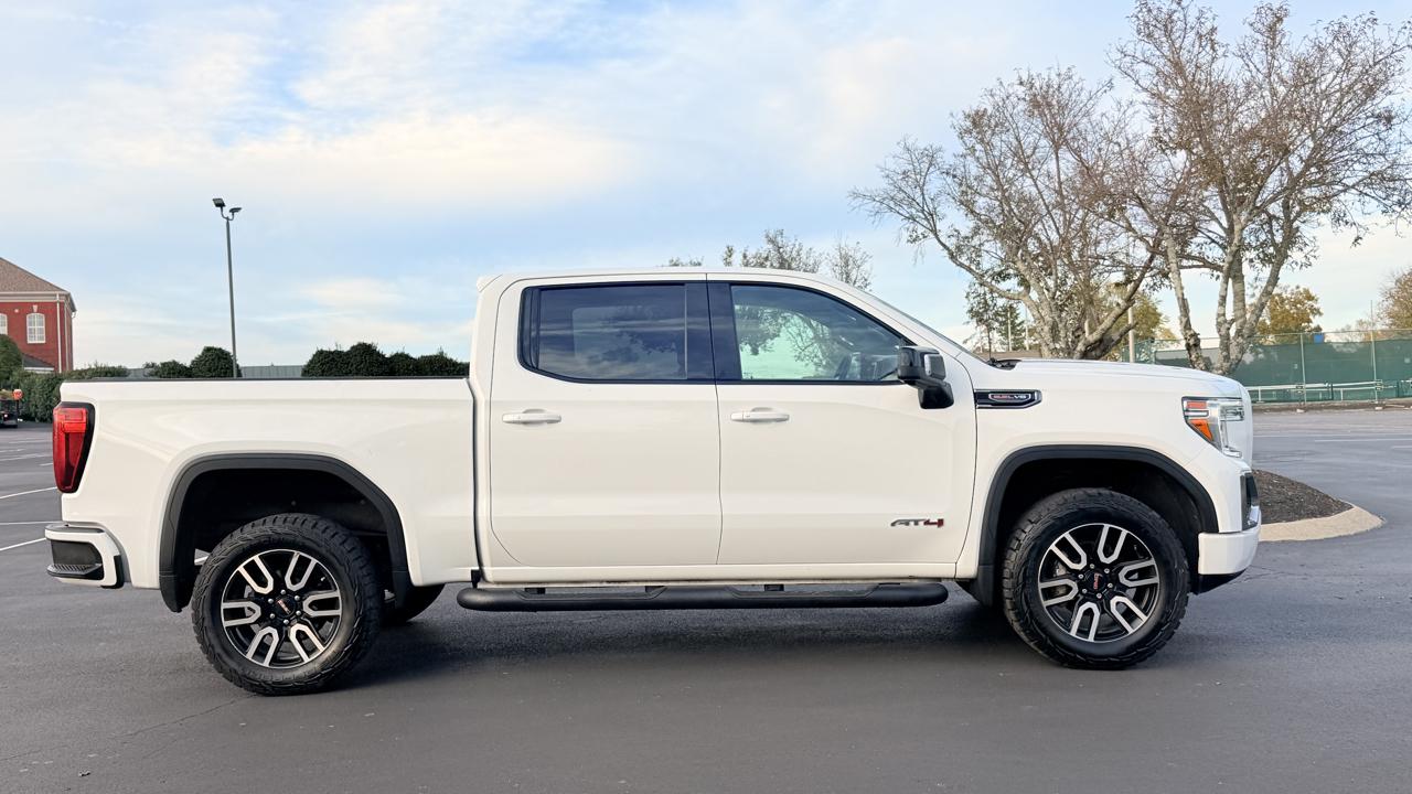 GMC Sierra 1500 Limited AT4 Crew Cab Short Box 4WD 2022