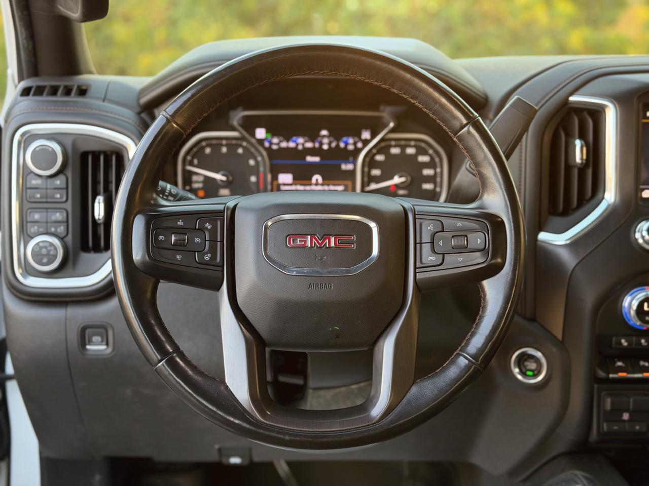 GMC Sierra 1500 Limited AT4 Crew Cab Short Box 4WD 2022