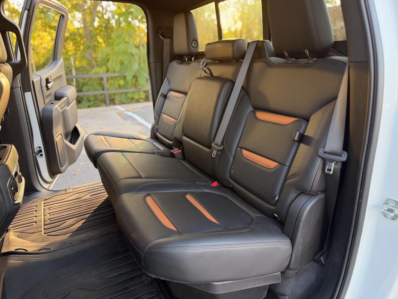 GMC Sierra 1500 Limited AT4 Crew Cab Short Box 4WD 2022