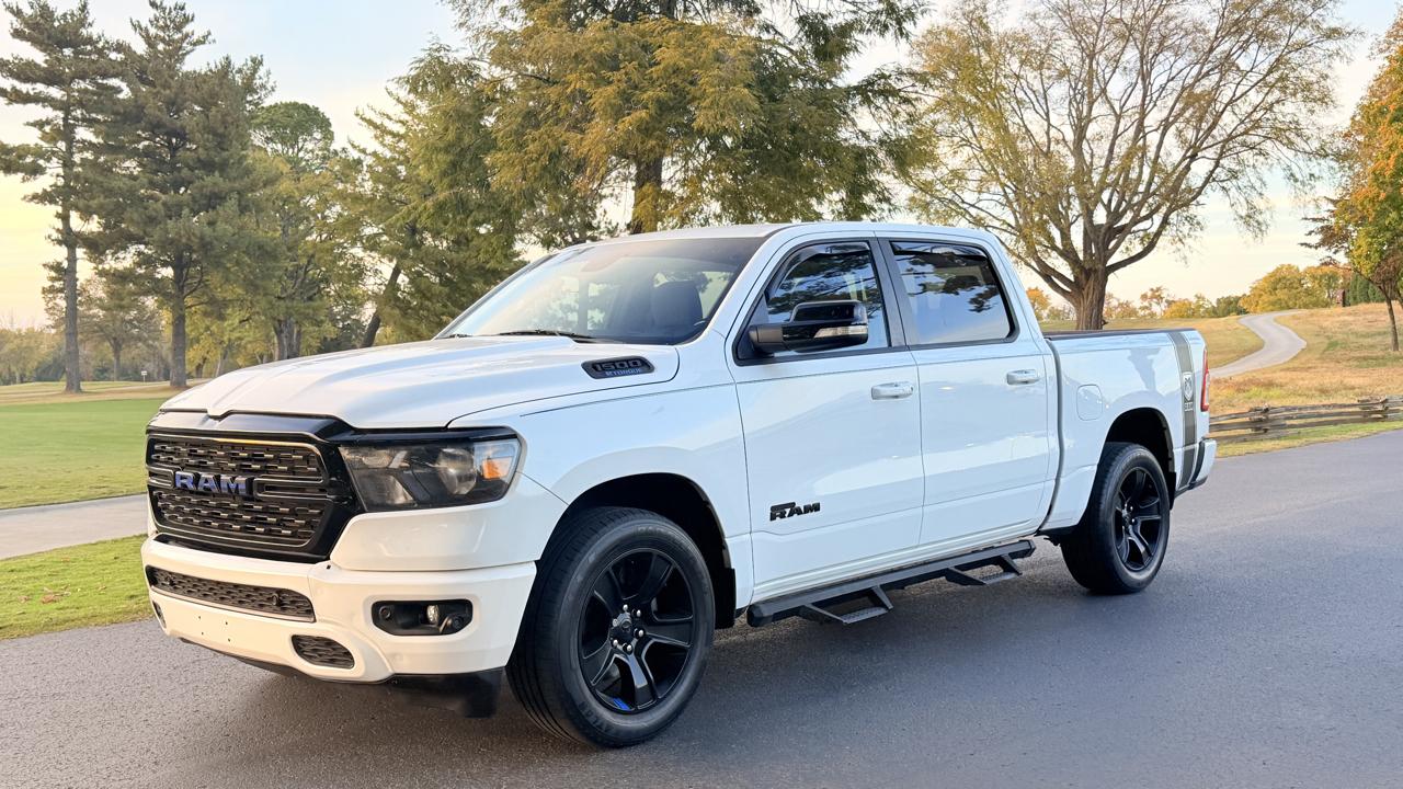 RAM 1500 Big Horn Crew Cab SWB 2WD 2022