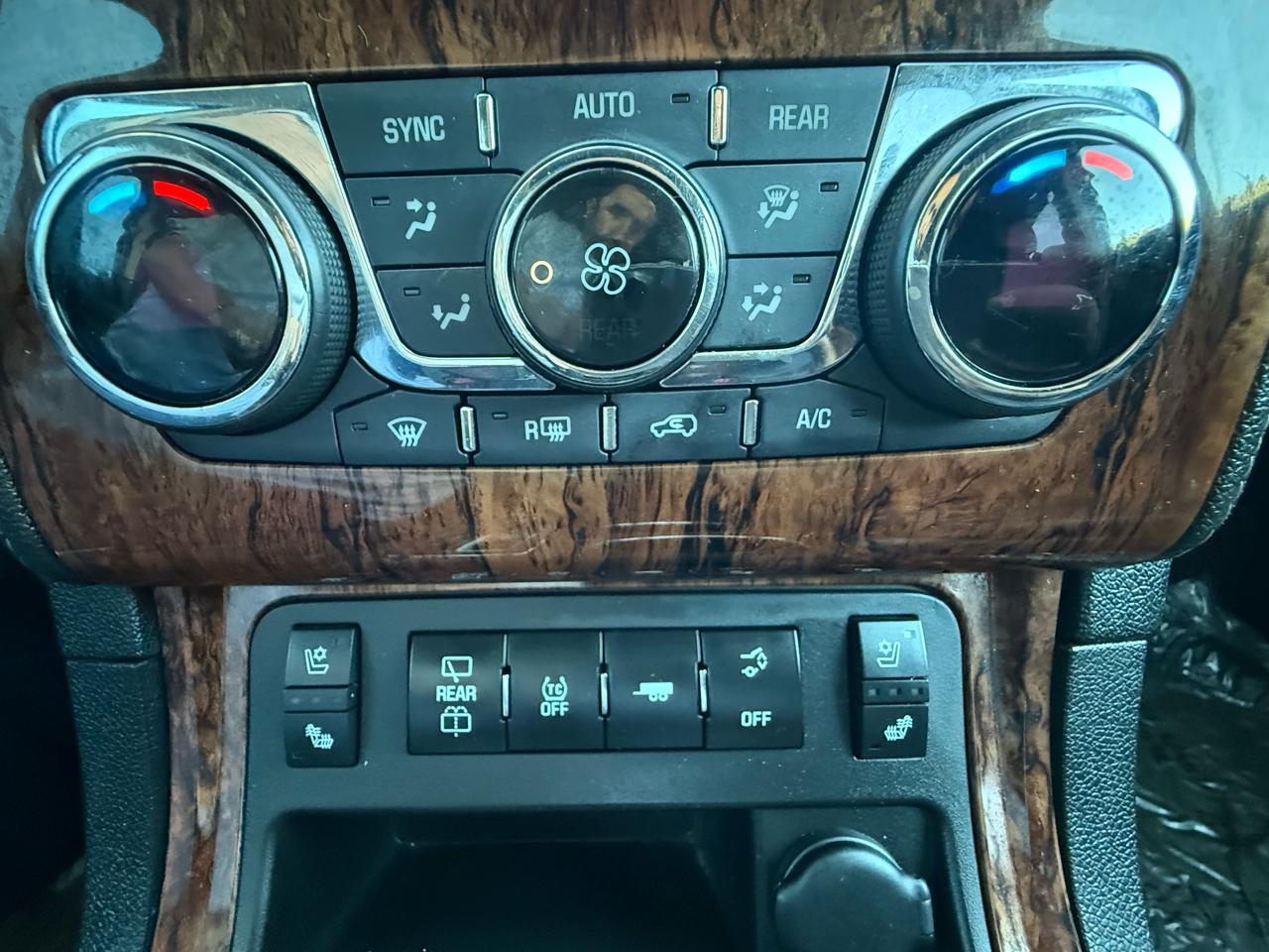 Chevrolet Traverse LTZ FWD 2014 Chevrolet Traverse LTZ FWD 2014