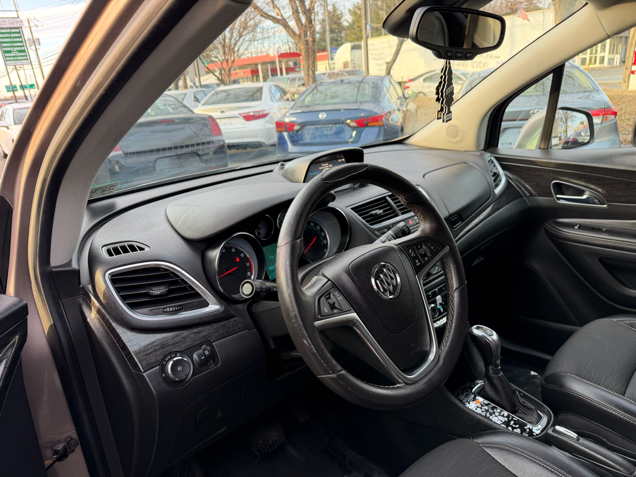 Buick Encore Convenience FWD 2015