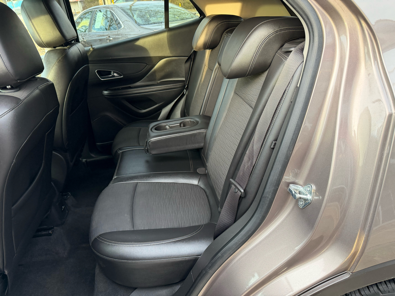 Buick Encore Convenience FWD 2015