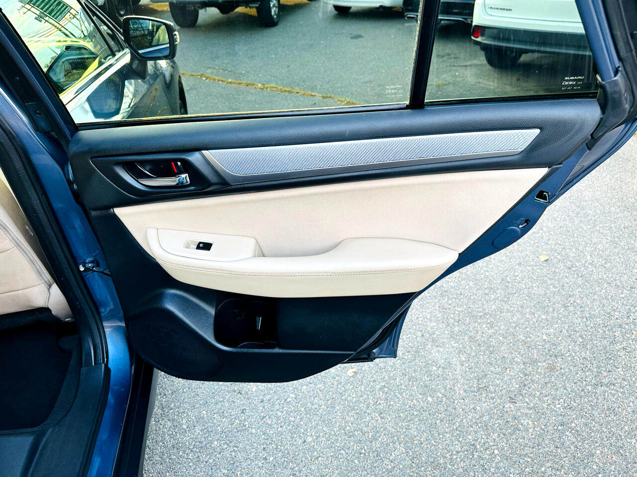 Subaru Outback 2.5i Premium 2016 Subaru Outback 2.5i Premium 2016