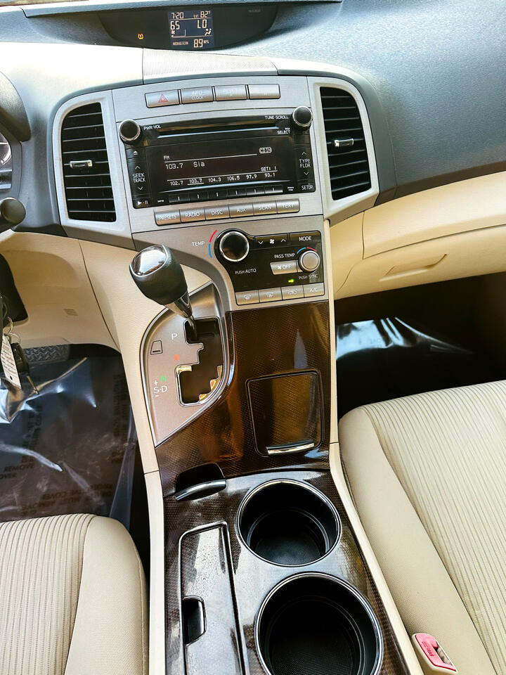 Toyota Venza  2010 Toyota Venza  2010