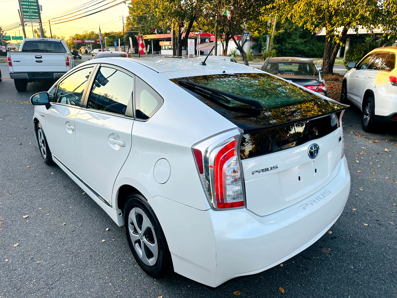 Toyota Prius Five 2012 Toyota Prius Five 2012
