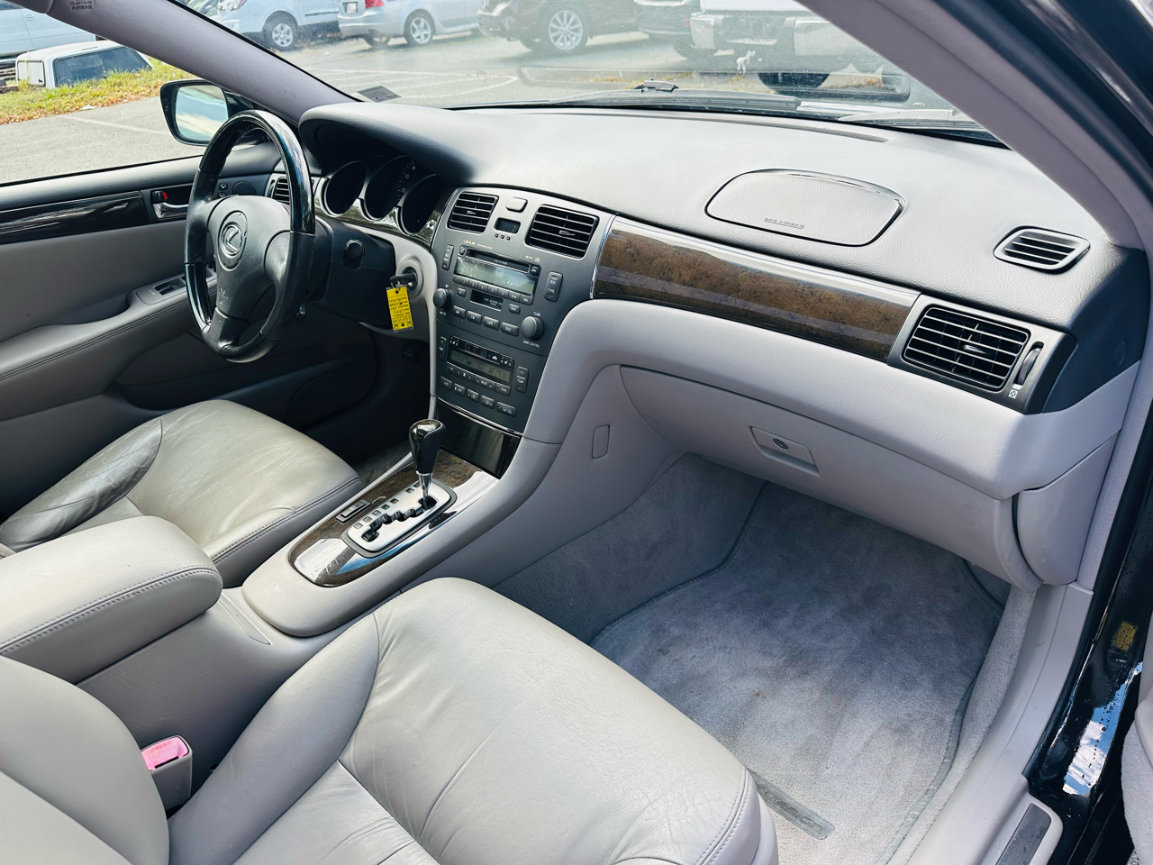 Lexus ES 330 Sedan 2004 Lexus ES 330 Sedan 2004