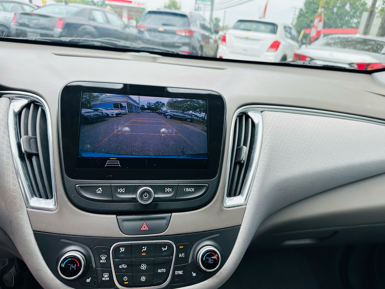 2019 Chevrolet Malibu 1LT photo 11