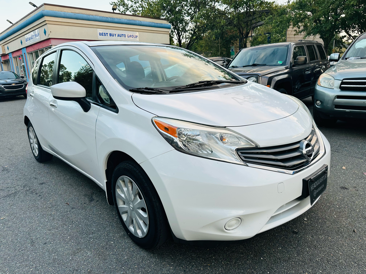 2016 Nissan Versa Note SV photo 4