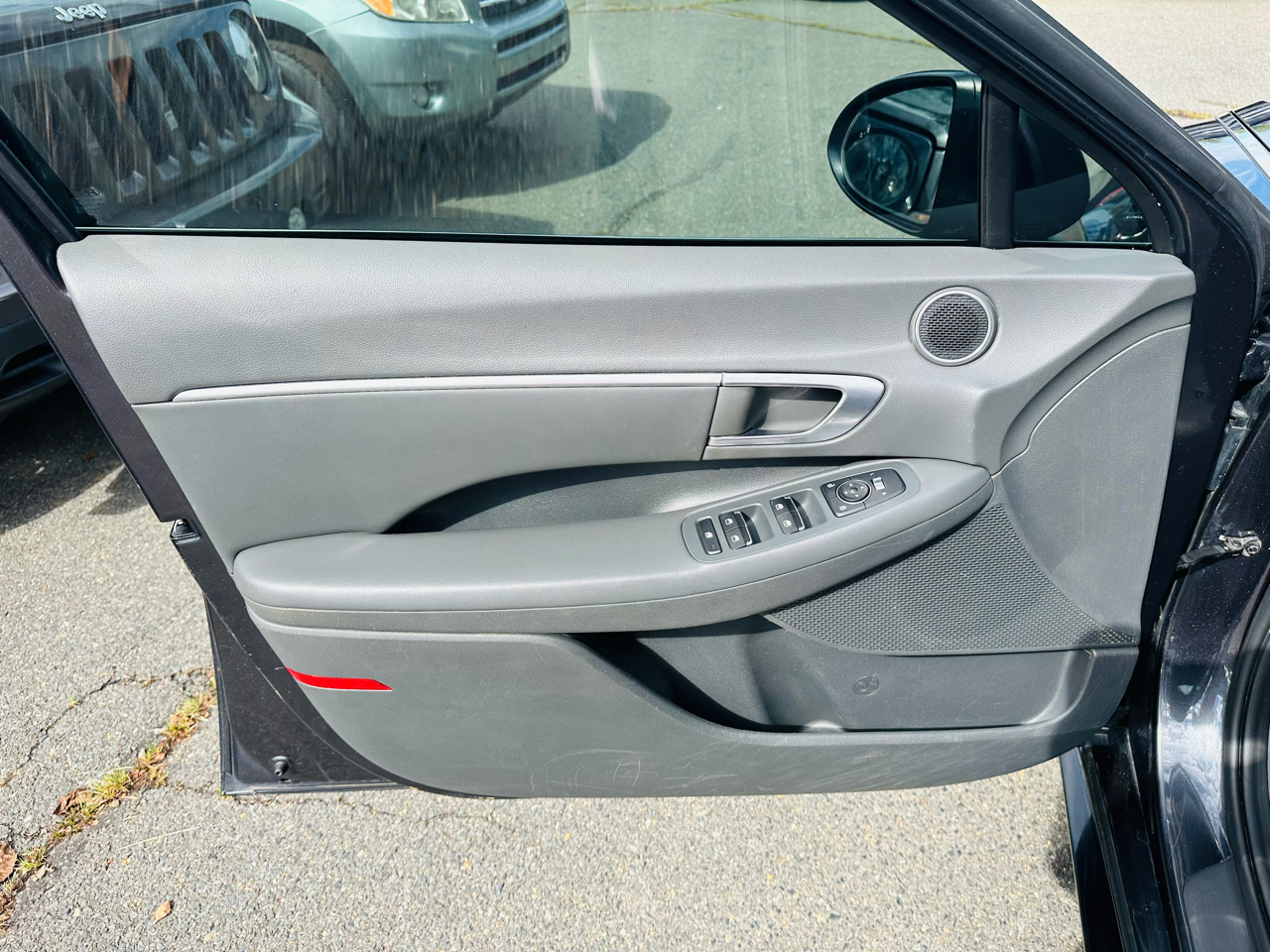 2020 Hyundai Sonata SEL photo 3
