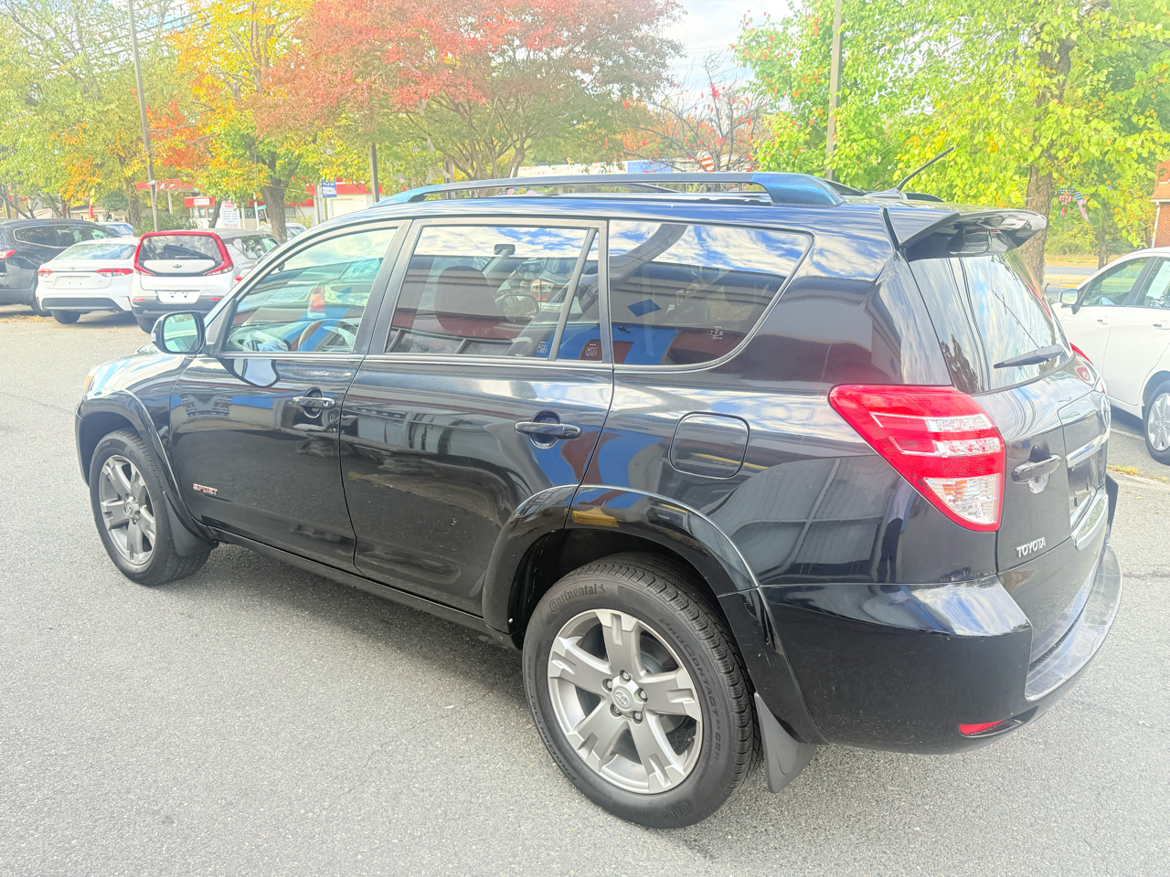 Toyota RAV4 Sport V6 4WD 2010 Toyota RAV4 Sport V6 4WD 2010