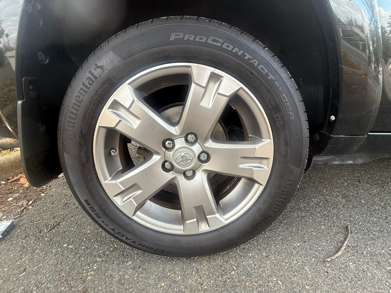 Toyota RAV4 Sport V6 4WD 2010 Toyota RAV4 Sport V6 4WD 2010