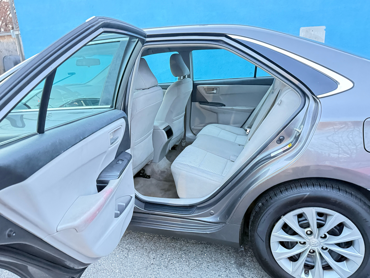 Toyota Camry LE 2015