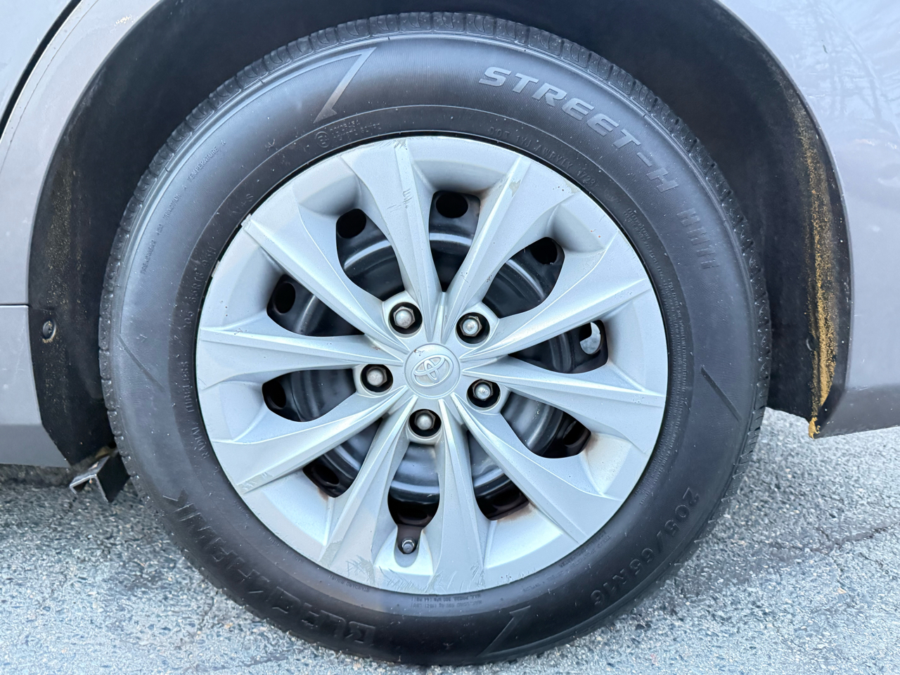 Toyota Camry LE 2015