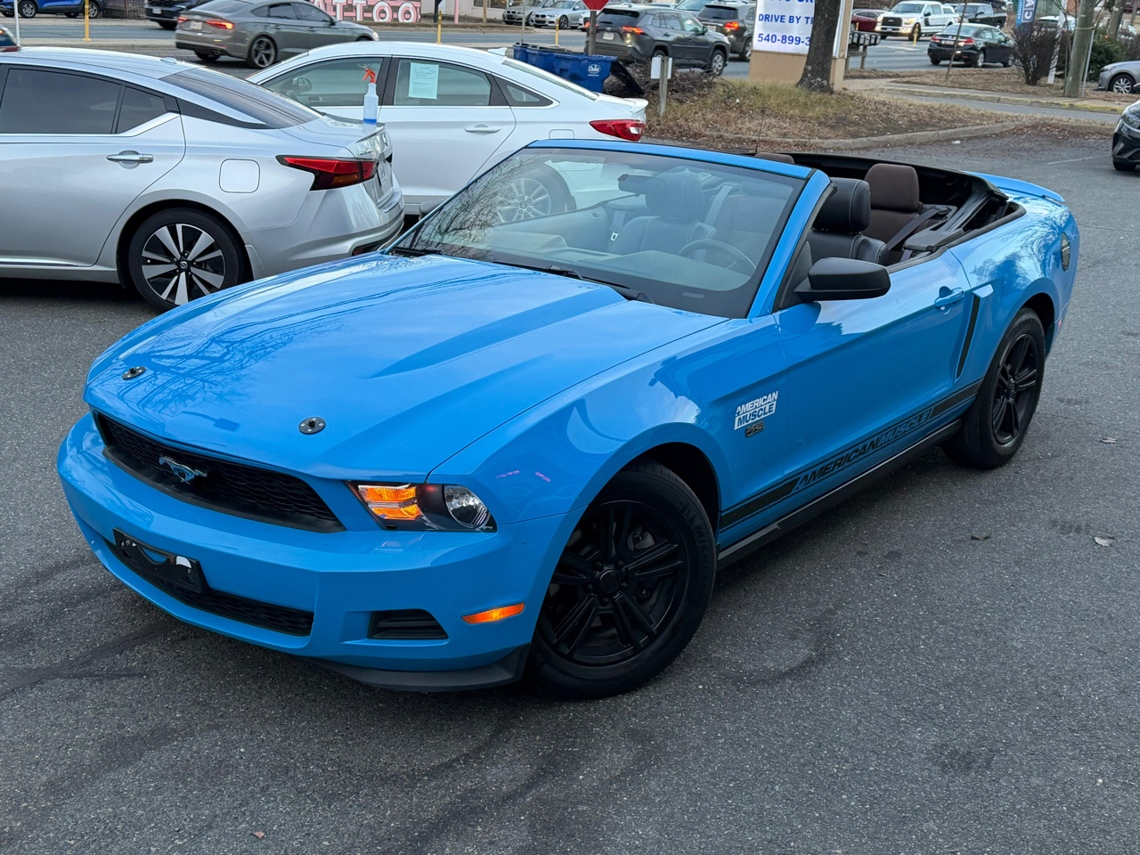 Ford Mustang V6 Convertible 2012