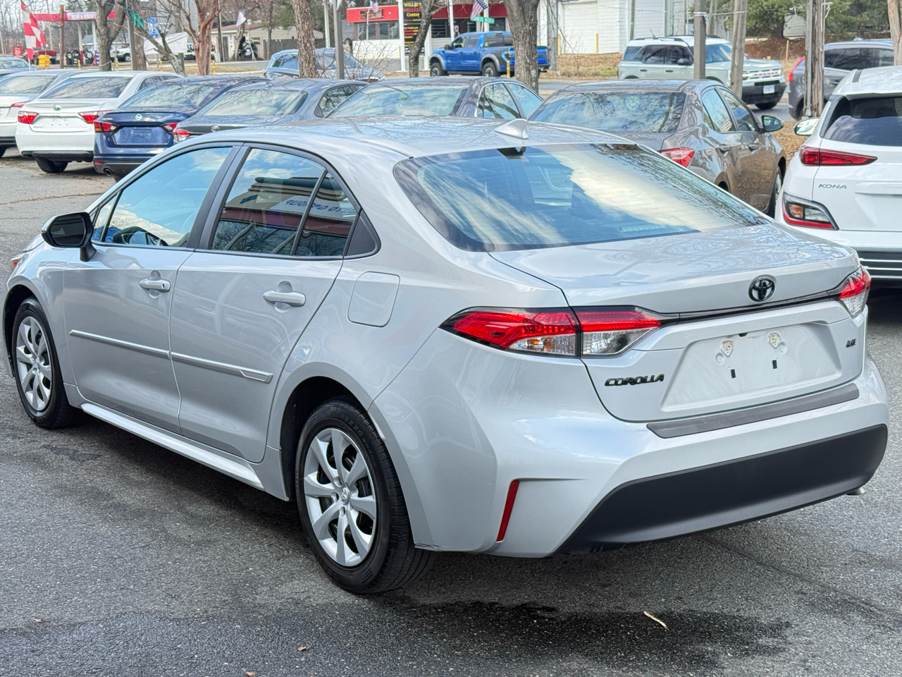 Toyota Corolla LE 2024