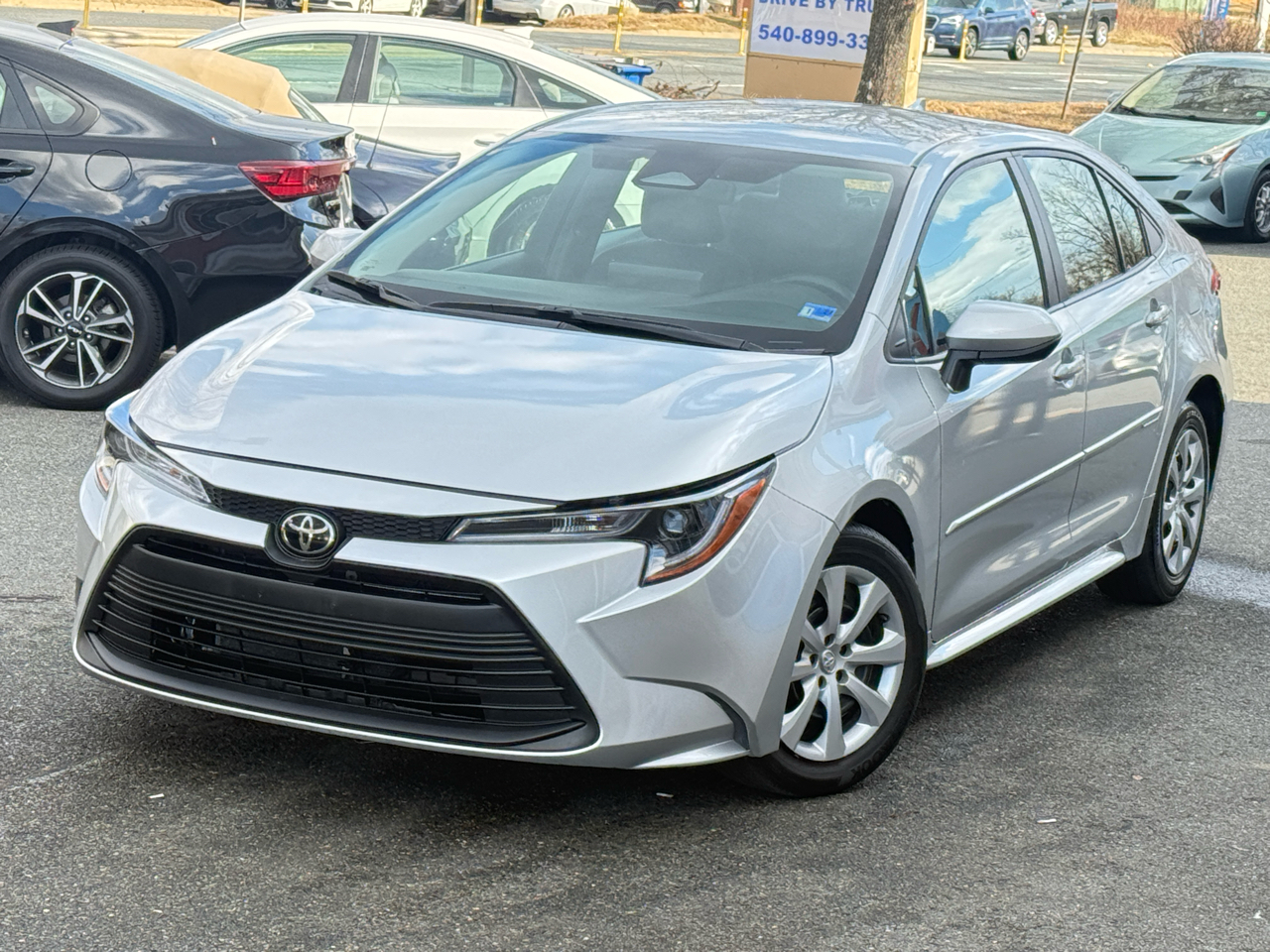 Toyota Corolla LE 2024