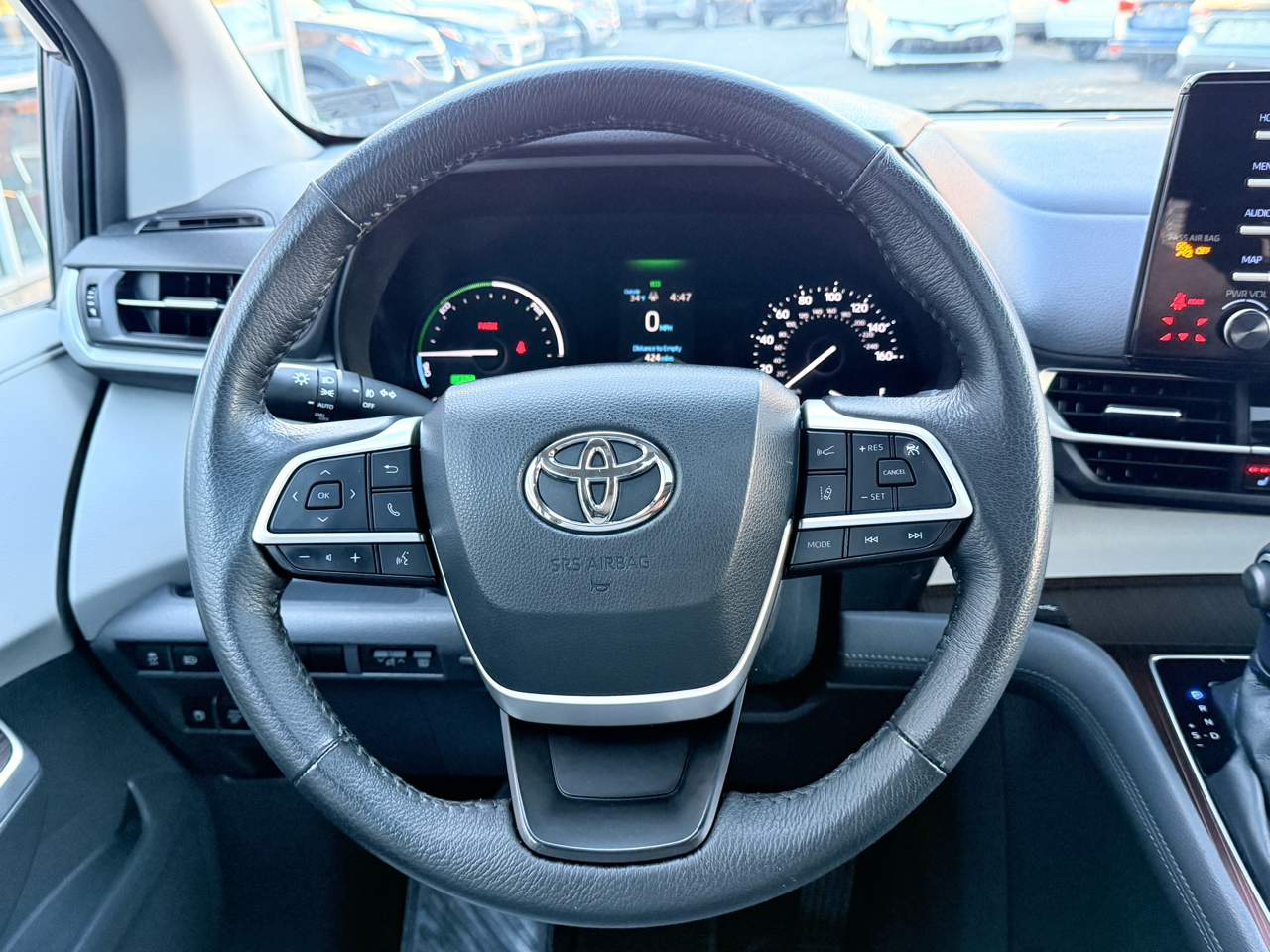 Toyota Sienna XLE 7-Passenger 2022