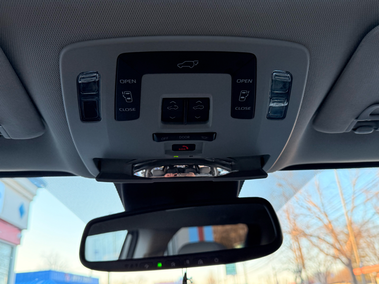 Toyota Sienna XLE 7-Passenger 2022