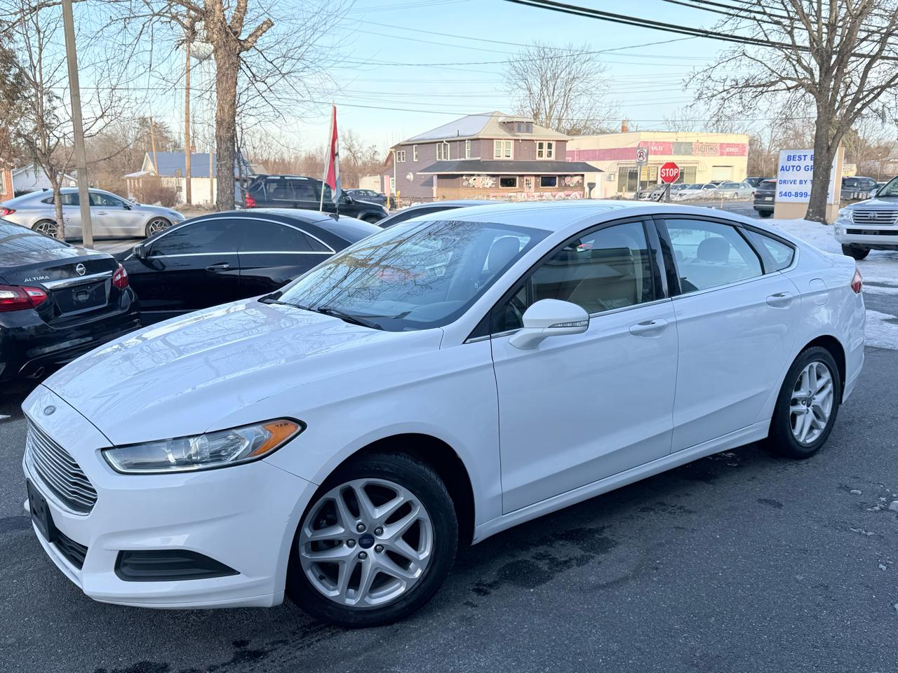 Ford Fusion SE 2014