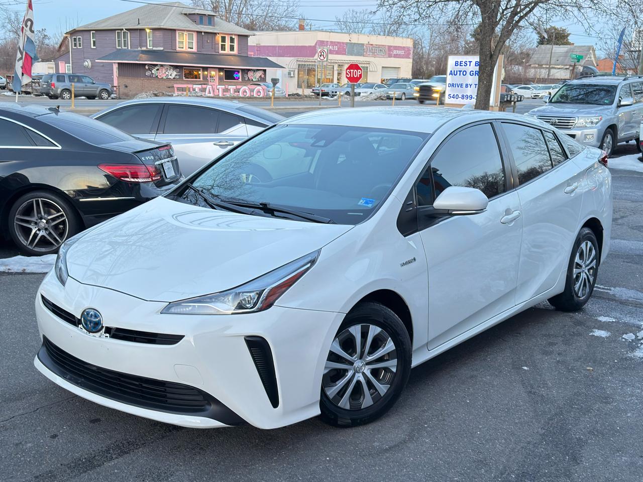 Toyota Prius L Eco 2020