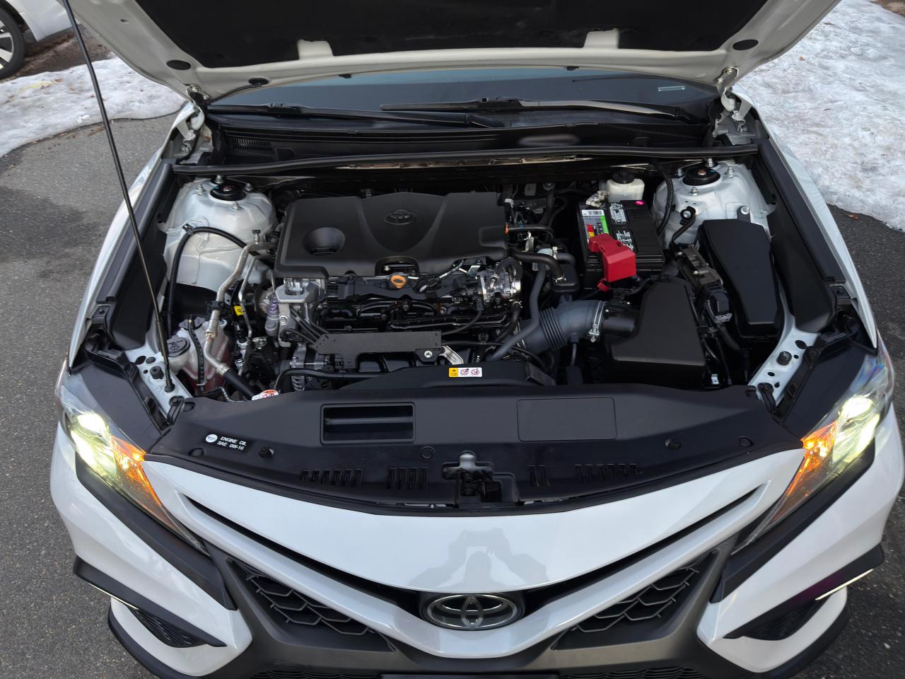 Toyota Camry SE 2022