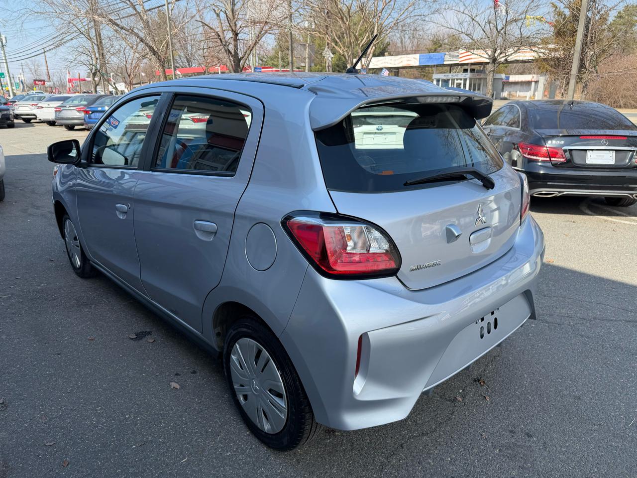 Mitsubishi Mirage ES CVT 2024