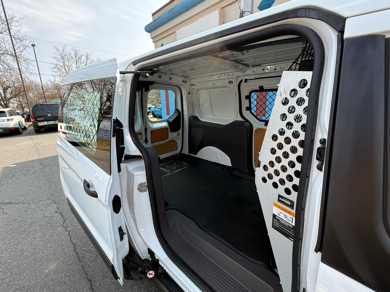 Ford Transit Connect Cargo Van XL LWB w/Rear 180 Degree Door 2020