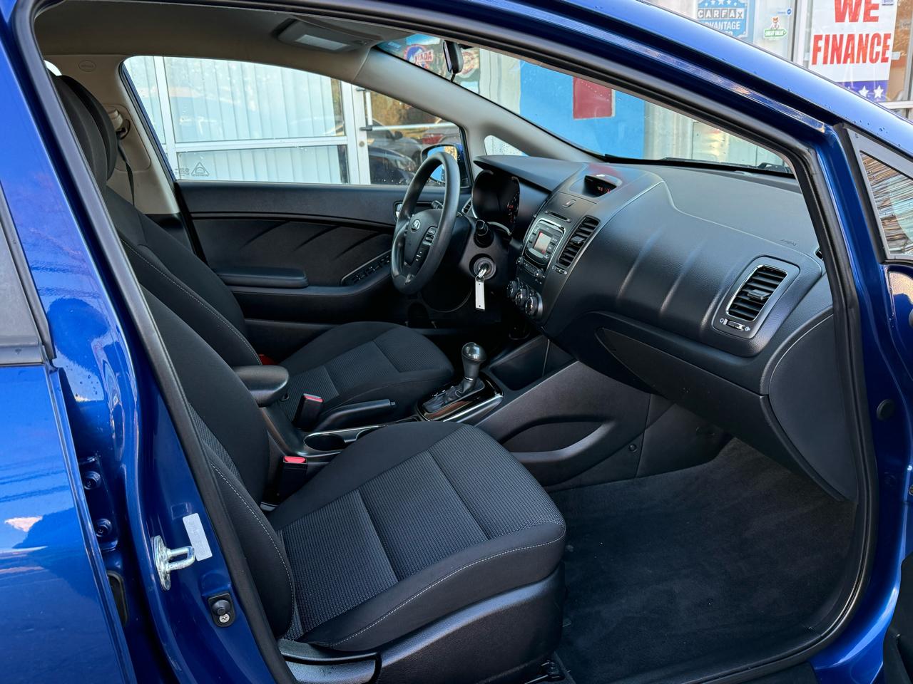 Kia Forte LX 6M 2018