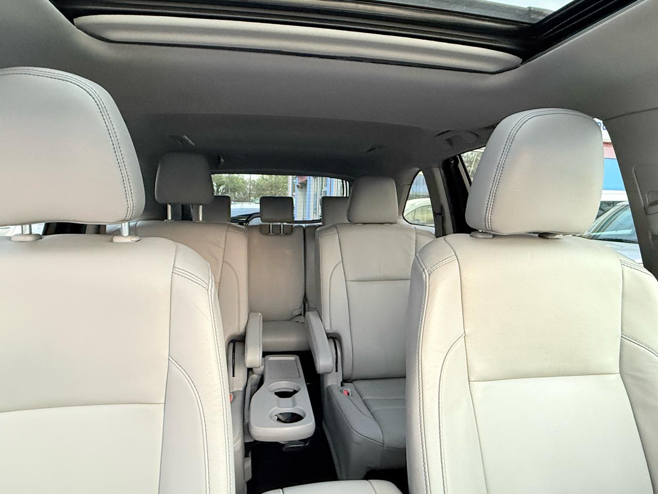 Toyota Highlander XLE AWD V6 2019