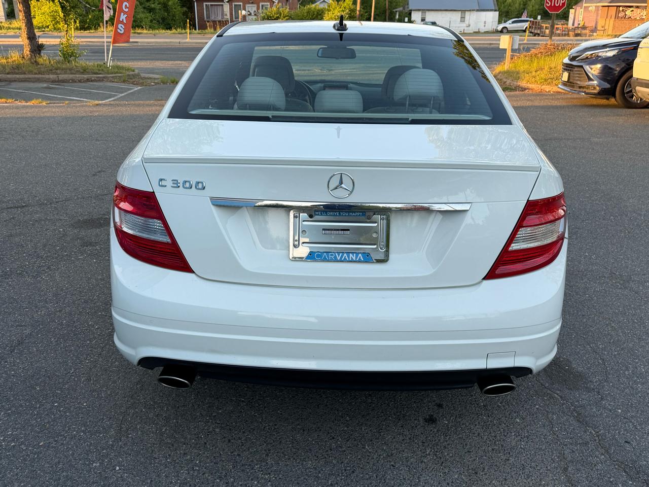 Mercedes-Benz C-Class C300 Luxury Sedan 2011