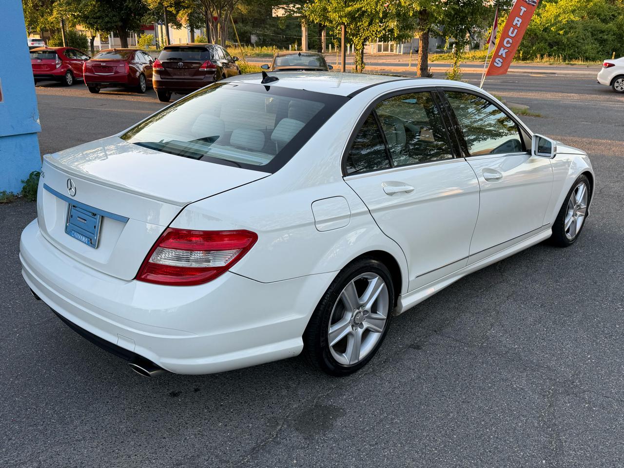 Mercedes-Benz C-Class C300 Luxury Sedan 2011