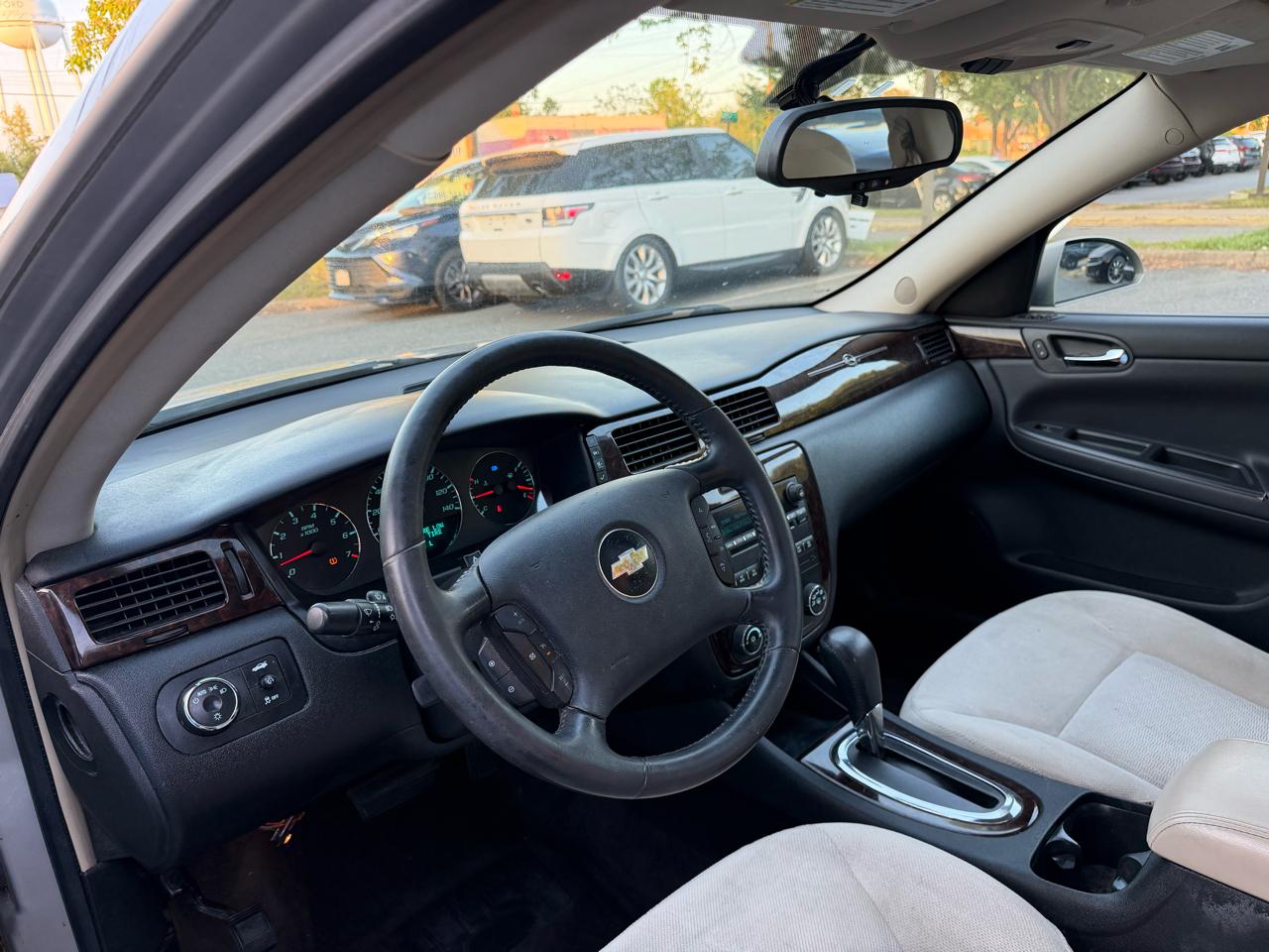 Chevrolet Impala LT (Fleet) 2012